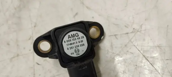 Mercedes-Benz A W176 Air pressure sensor A0091534828