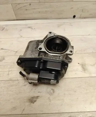Volkswagen PASSAT B6 EGR valve 03L131501D