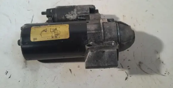 BMW 5 F10 F11 Starter motor 7801203 0001115069