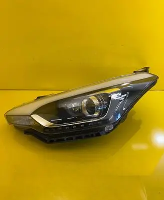 Hyundai i20 (GB IB) Headlight/headlamp 92101C8200