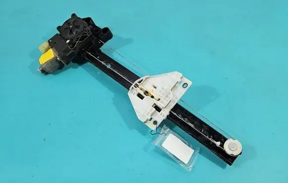 Rear door window regulator with motor