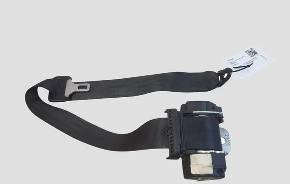 Volvo V50 Middle seatbelt (rear) 6084253R0B 8639555