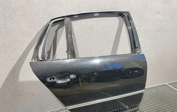 Volkswagen Phaeton Rear door 3D0863851