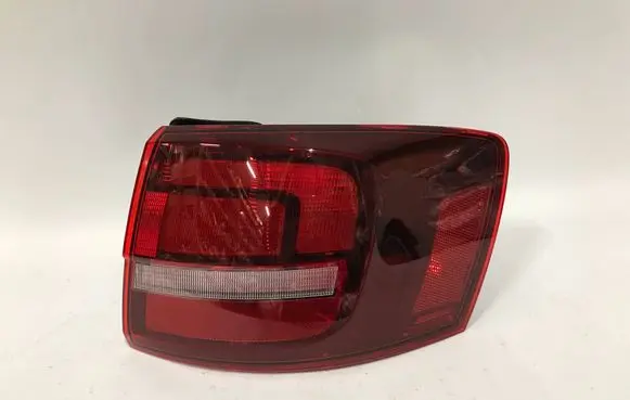 Volkswagen Jetta USA Rear/tail lights 5C6.945.096 5C6945096