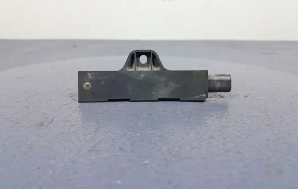 BMW X7 G07 Aerial GPS antenna 6832066