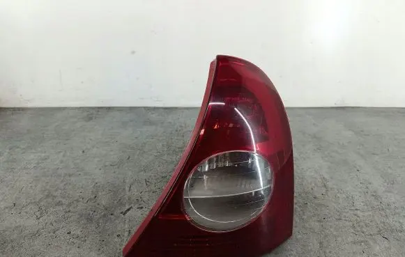 Renault Clio II Rear/tail lights