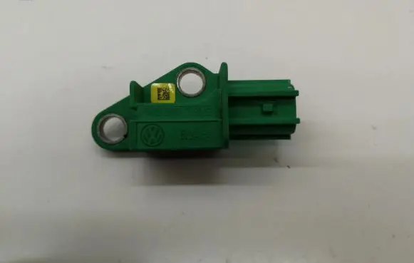 Audi A6 S6 C6 4F Airbag deployment crash/impact sensor 1K0909606C