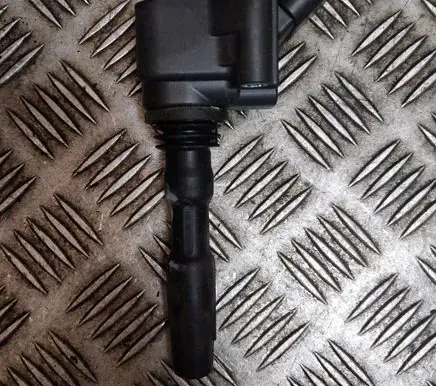 Volkswagen e-Up High voltage ignition coil 04E905110M
