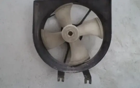 Honda Civic Electric radiator cooling fan