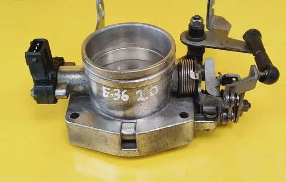 BMW 3 E36 Throttle body valve 17303629 1730362.9