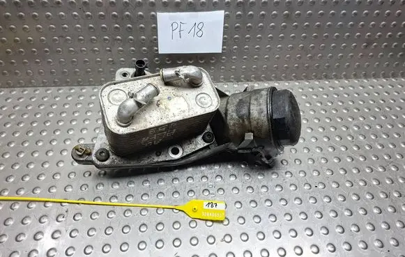 Alfa Romeo 159 Oil filter mounting bracket S26405527 6740273386