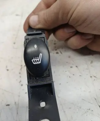Mini One - Cooper R50 - 53 Seat heating switch 