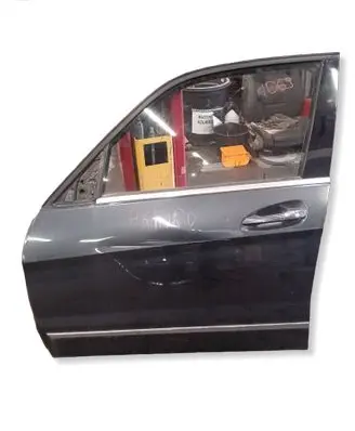 Mercedes-Benz GLK (X204) Front door A2047205300 A2047200705