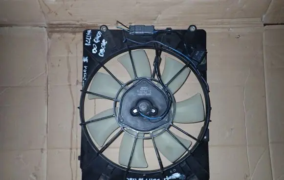 A/C cooling radiator (condenser)