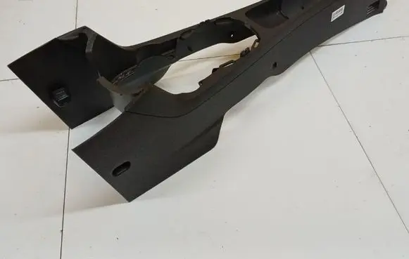 Opel Corsa D Center console 13184076