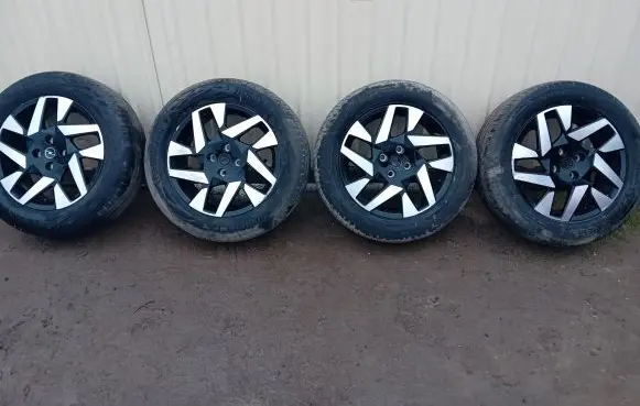 Opel Mokka B R17 alloy rim 