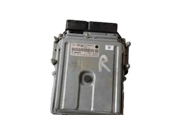 Land Rover Discovery 4 - LR4 Engine control unit/module EH2212C520PB 0281030943 1039S70946