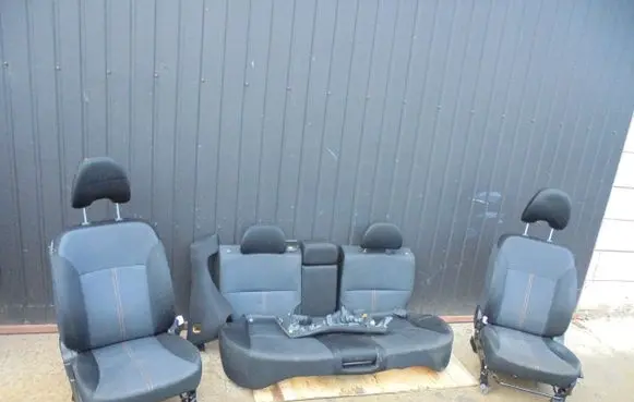 Seat set
