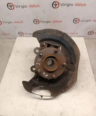 Mazda 3 I Front wheel hub BH5S33031A
