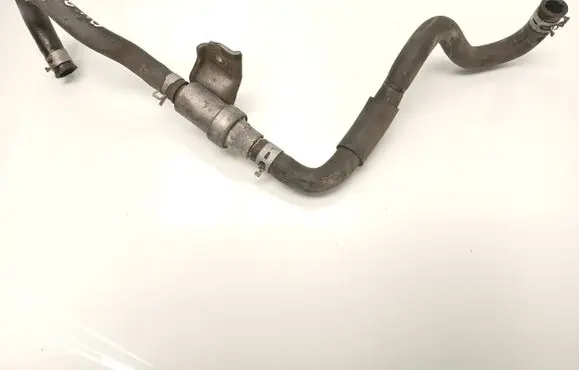 Nissan Juke I F15 Engine coolant pipe/hose