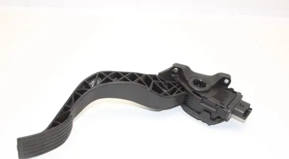 Opel Crossland X Accelerator throttle pedal 3638808