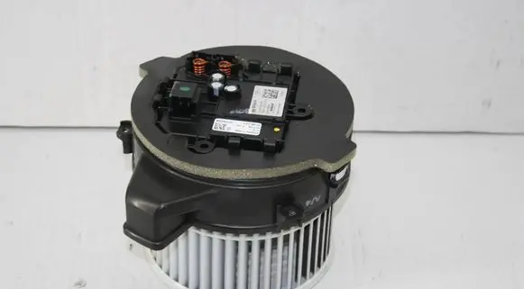 BMW 5 G30 G31 G38 Interior heater climate box assembly 6836882