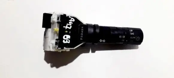 Nissan Qashqai Indicator stalk 7504sn 14425