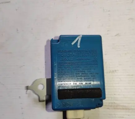 Toyota Prius (XW30) Tire pressure control unit 8976047030 1584001021