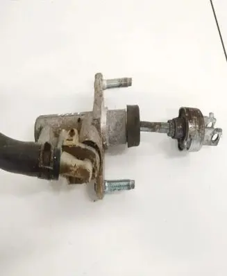 Toyota Avensis T250 Clutch master cylinder
