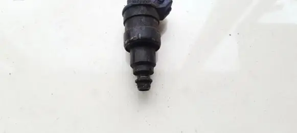Renault Megane I Fuel injector 866313 087F