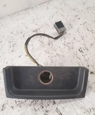 Volvo V70 Cigarette lighter rear 9491227