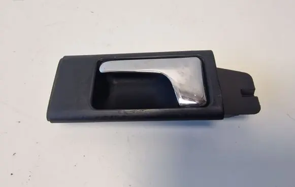 Audi A6 S6 C4 4A Front door interior handle 4A0837019B