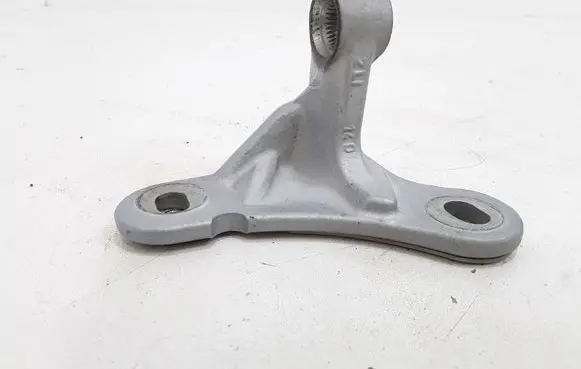 Mercedes-Benz B W245 Front door upper hinge