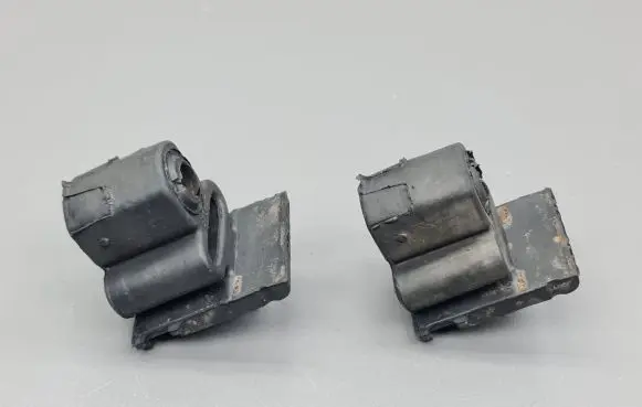 Muffler mount bracket/holder