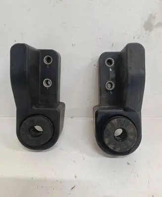 Opel Astra K Radiator mount bracket 13466591 688437545