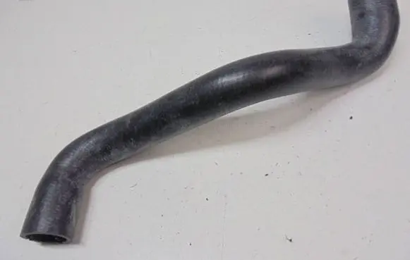 Ford Focus C-MAX Engine coolant pipe/hose 3406158