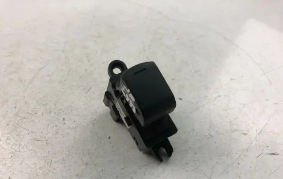 Nissan Qashqai Electric window control switch 25411JD000