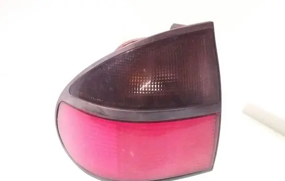 Renault Laguna I Rear/tail lights 7700820052 2225 E292016