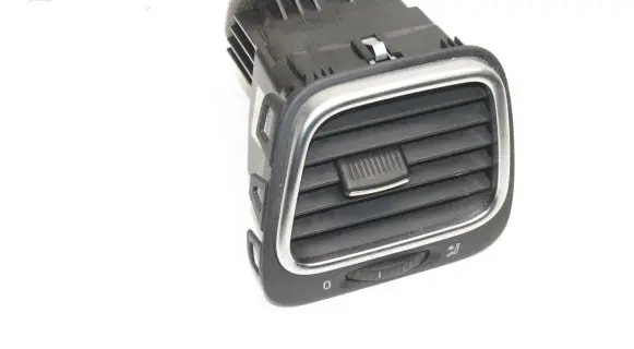 Volkswagen Scirocco Dashboard air vent grill cover trim 1Q0819703J 1Q0819709B