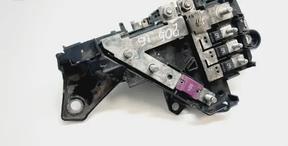 Mercedes-Benz C AMG W205 Fuse module A2055402150