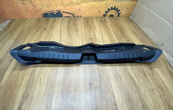 Maserati Ghibli Trunk/boot sill cover protection 670040731 B985