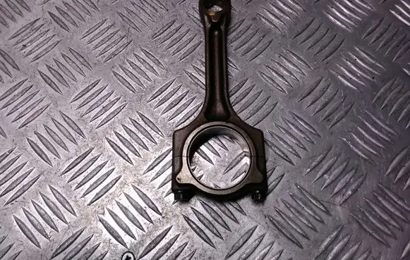 Peugeot 308 Connecting rod/conrod 