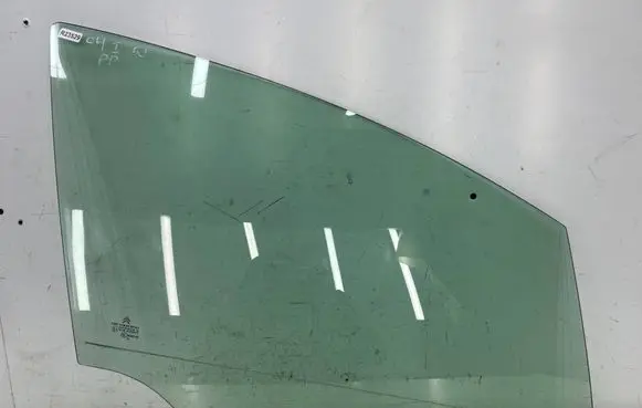Citroen C4 I Front door window glass four-door 