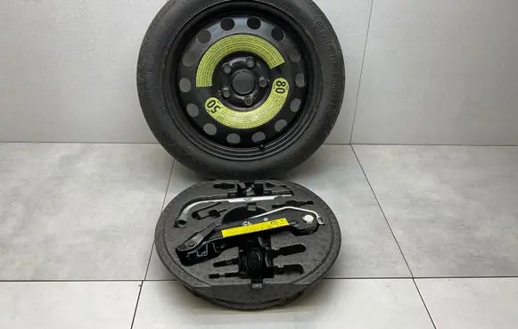 Volkswagen Golf VI R16 spare wheel 