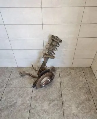 Mercedes-Benz C W204 Front wheel hub spindle knuckle A2043201273 A2044212181
