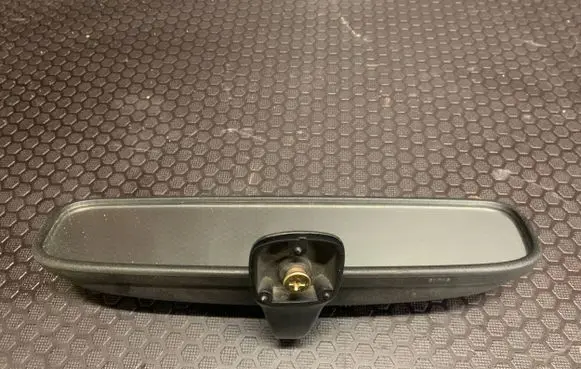 Hyundai Terracan Rear view mirror (interior) E4022143