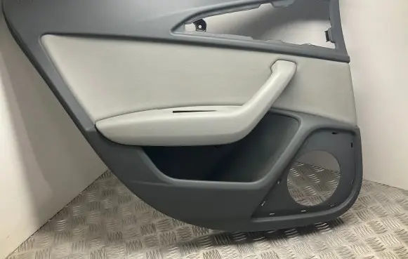 Audi A6 S6 C7 4G Rear door card panel trim 4G0867305