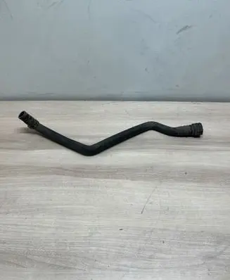Volkswagen PASSAT B8 Engine coolant pipe/hose 3B0122291B