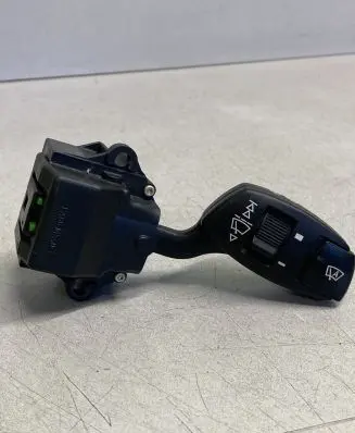 BMW 5 E60 E61 Wiper control stalk 6924107
