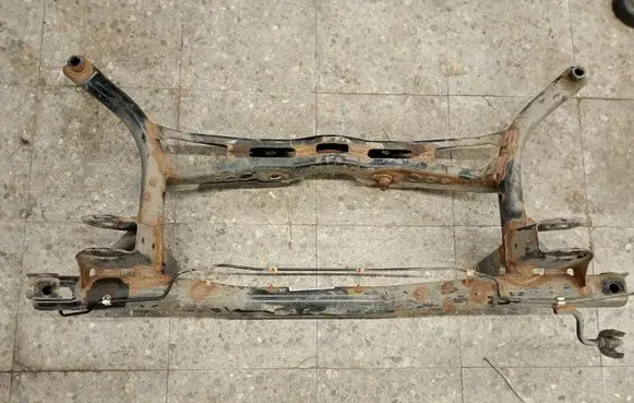 Volkswagen Jetta III Rear axle beam 1k0500051nc